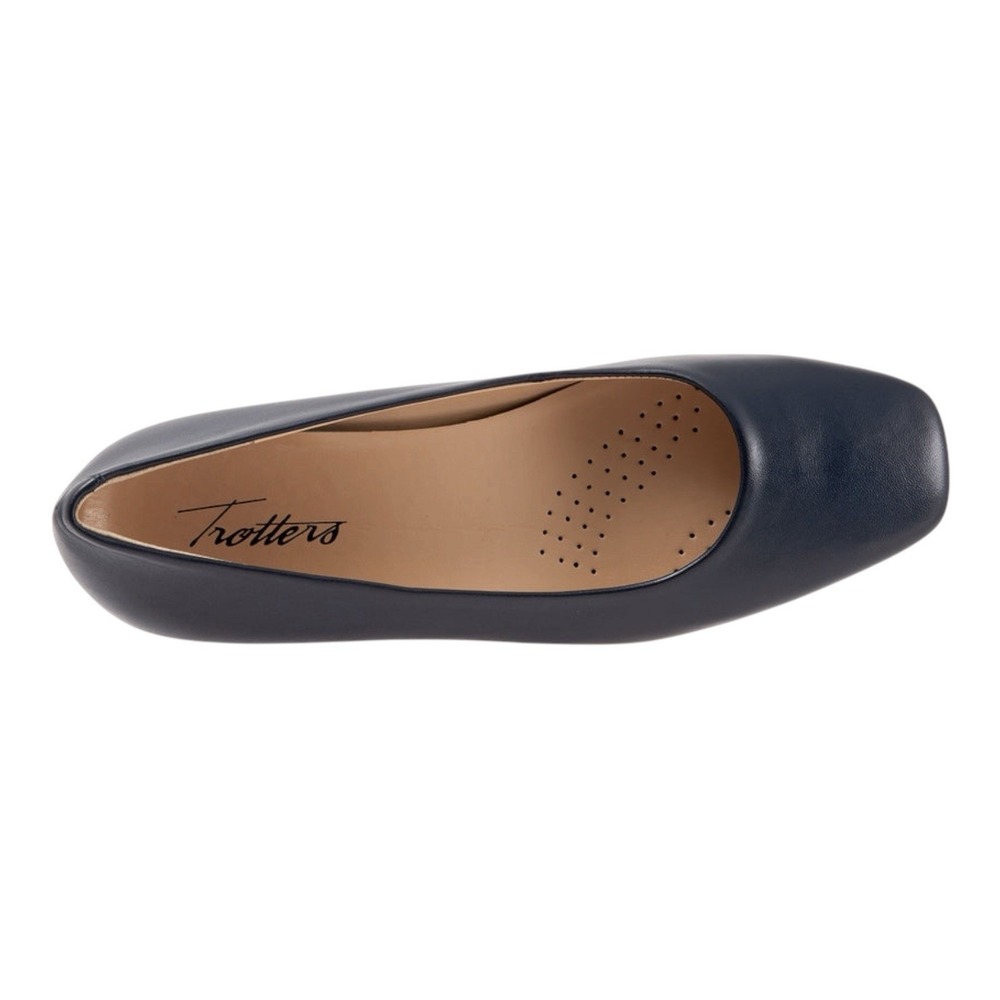 Trotters Honor Women's Slip On Shoes Navy Blue 9.5W Wide Comfort NEW - Picture 2 of 8